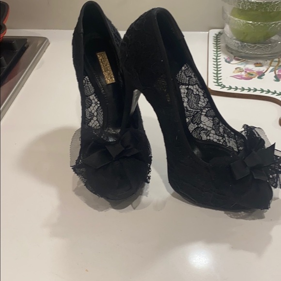 Dolce Gabbana - Picture 2 of 6